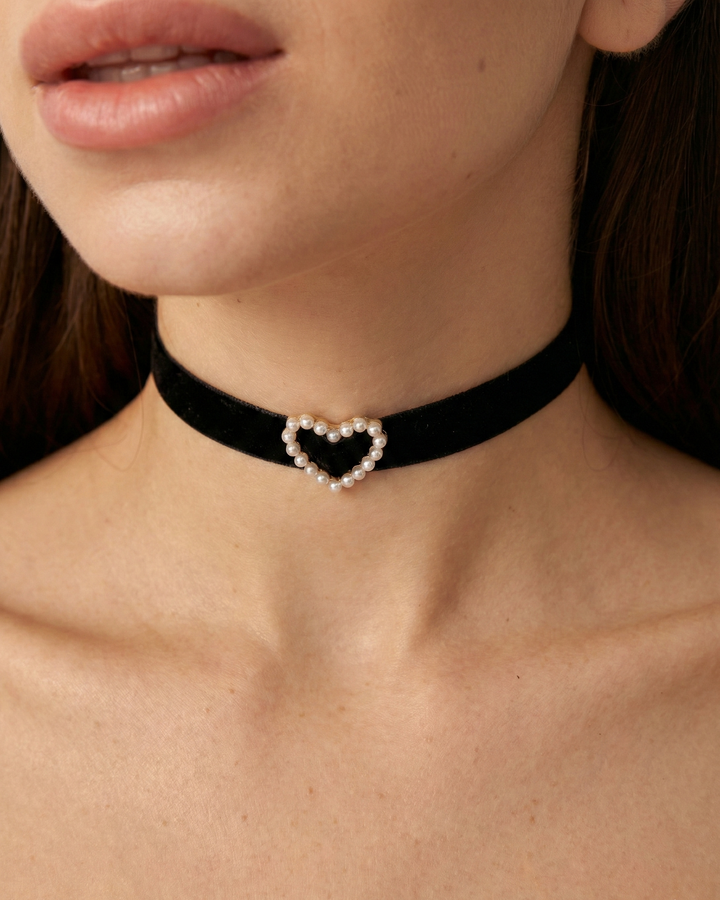 Чокер «Велюра» з оксамиту з перловим сердечком