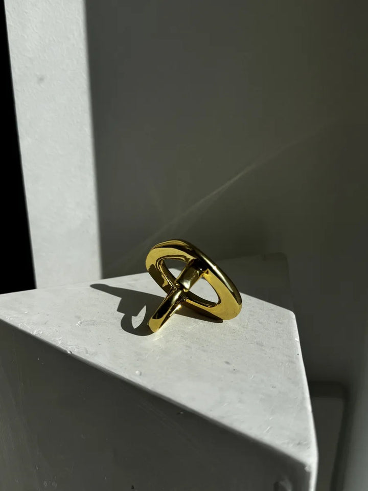 Каблучка "Амфора"