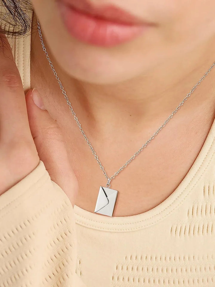 Намисто "Любовний Конверт"